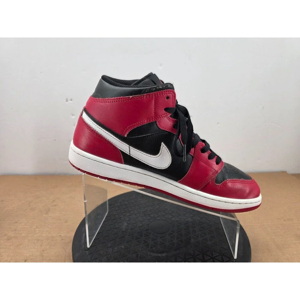 Nike Air Jordan DQ8426-061 SZ 10.5 Mens Red/Black/White Shoes